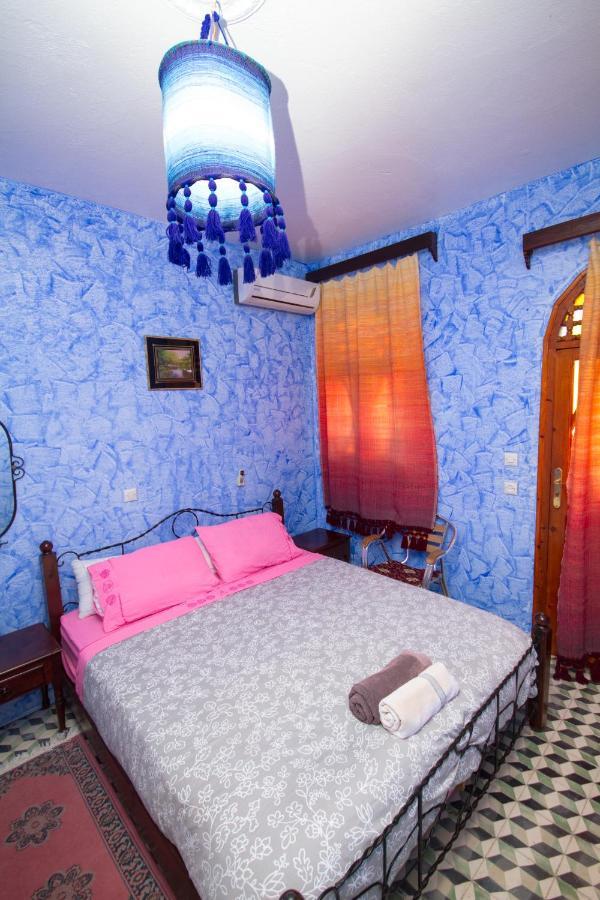 Hotel Touraghine Чефчауен Екстериор снимка